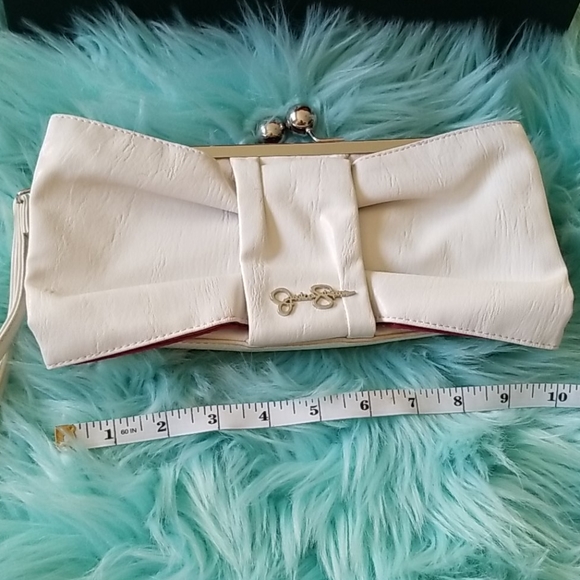 Jessica Simpson Clutch - Picture 5 of 6